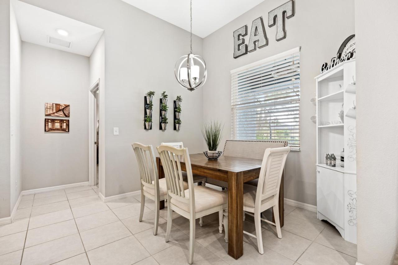 Beautiful Cape Coral Oasis! King Bed, Bbq, Heated Pool, Pvt Yard & Much More! ภายนอก รูปภาพ