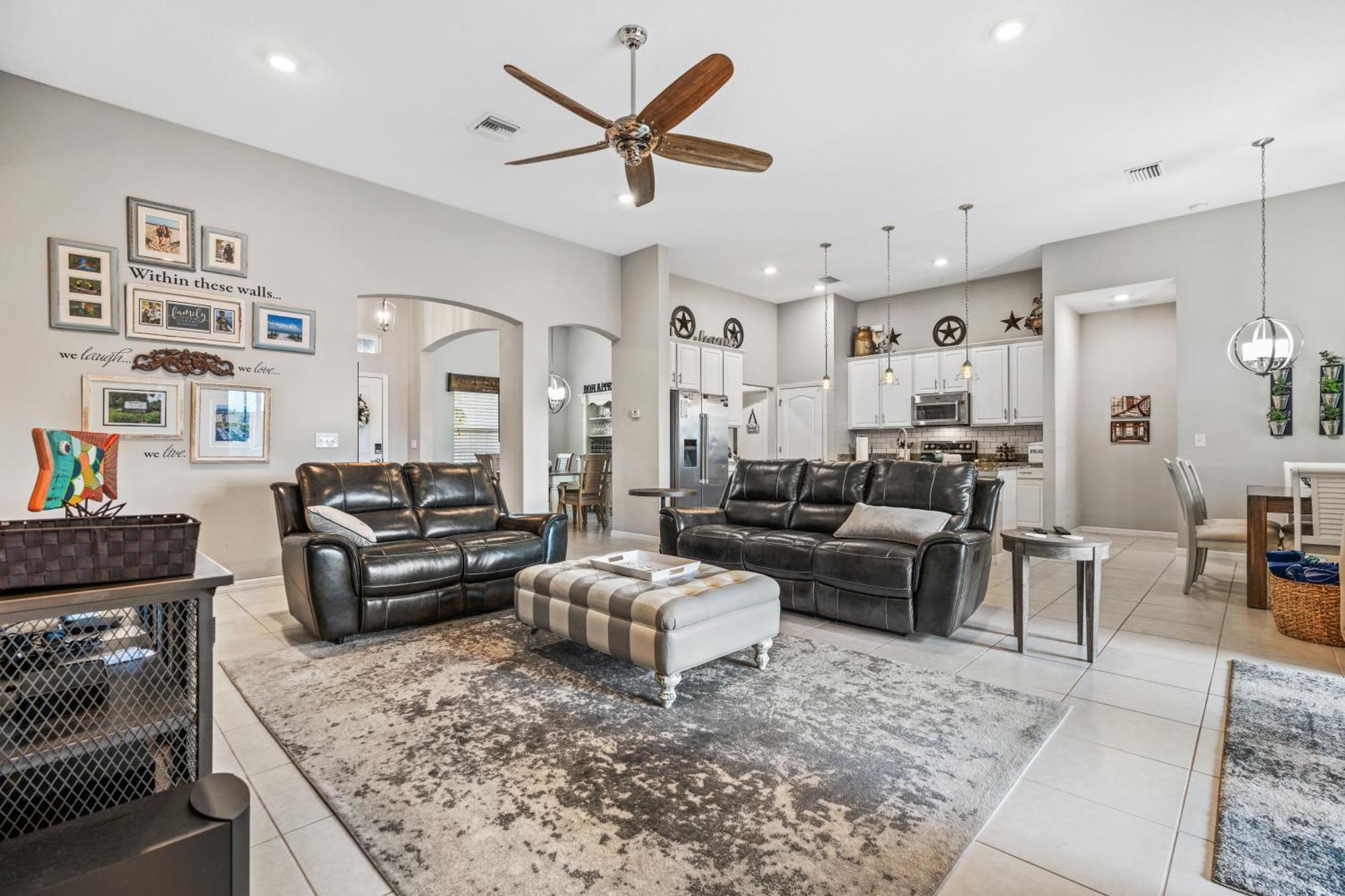 Beautiful Cape Coral Oasis! King Bed, Bbq, Heated Pool, Pvt Yard & Much More! ภายนอก รูปภาพ